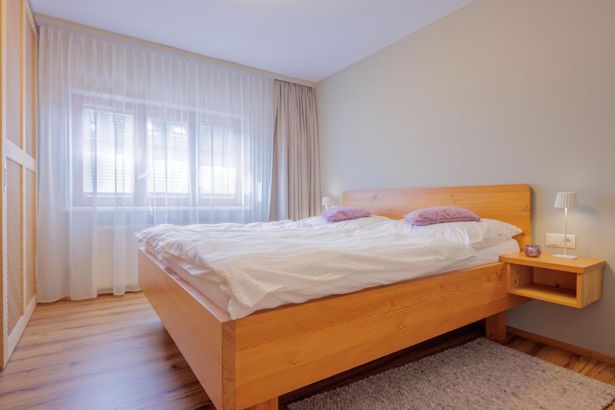 Haus Christina - Romantik Suite Burs Ngoại thất bức ảnh