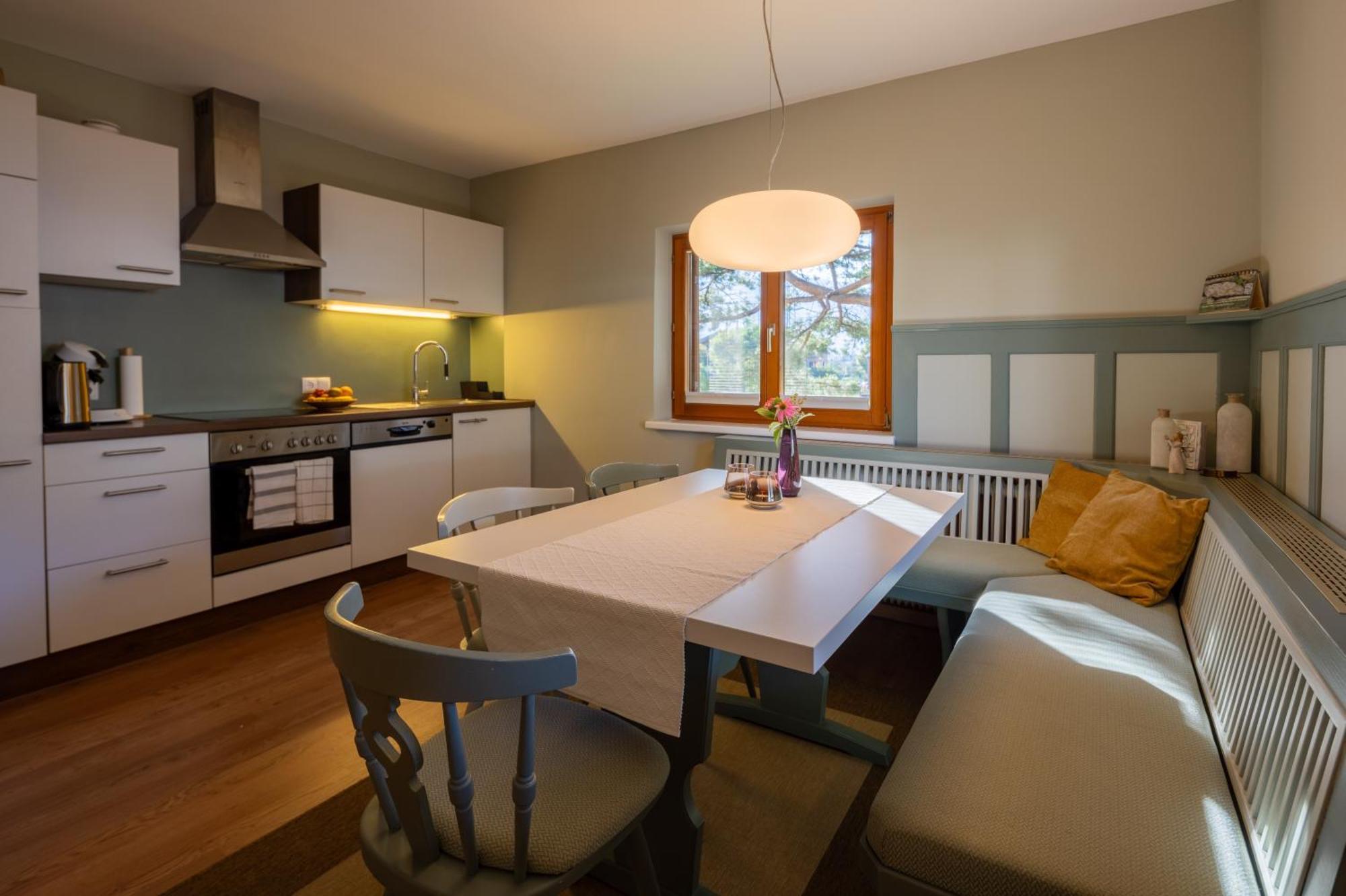 Haus Christina - Romantik Suite Burs Ngoại thất bức ảnh