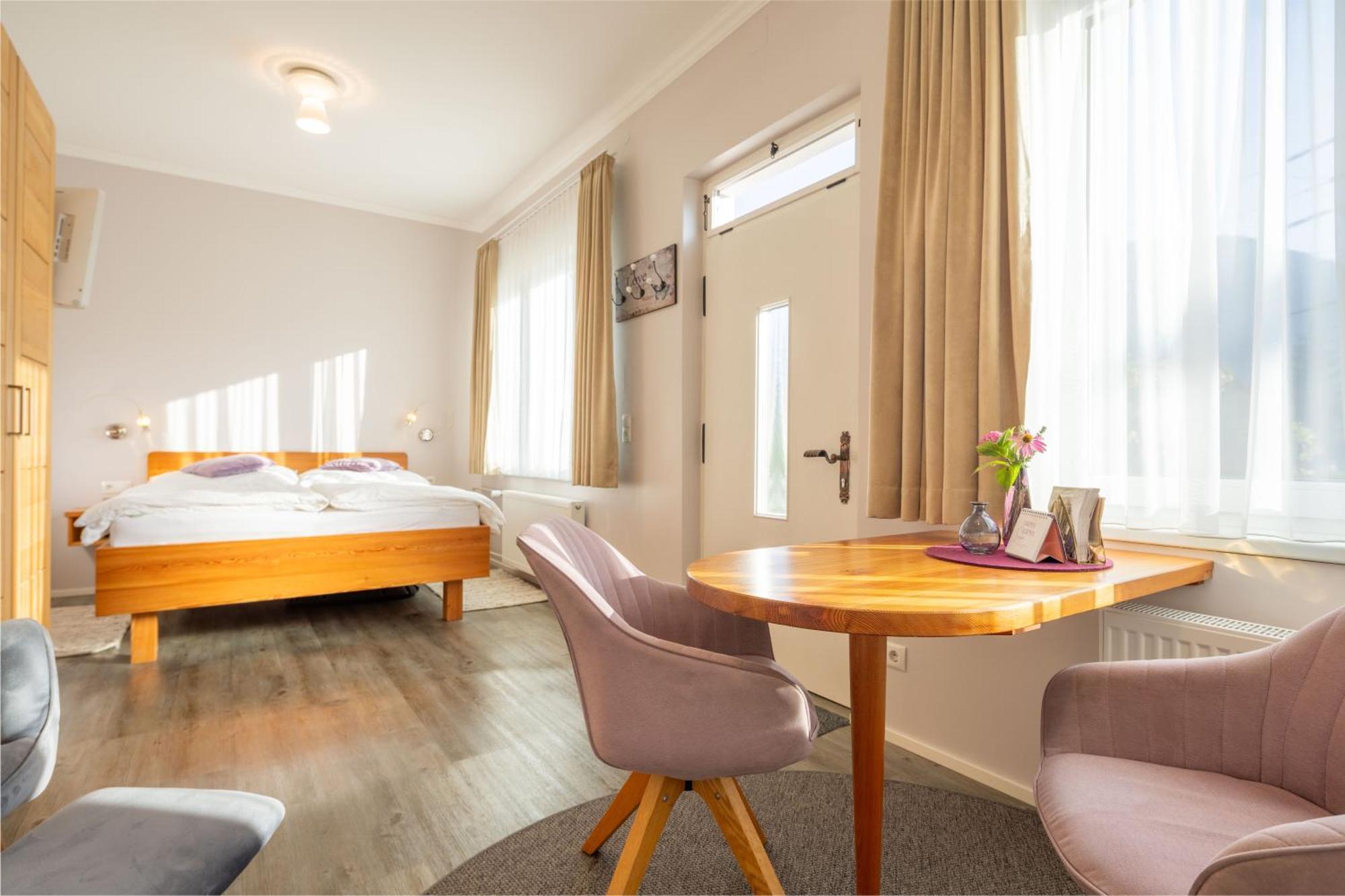Haus Christina - Romantik Suite Burs Ngoại thất bức ảnh