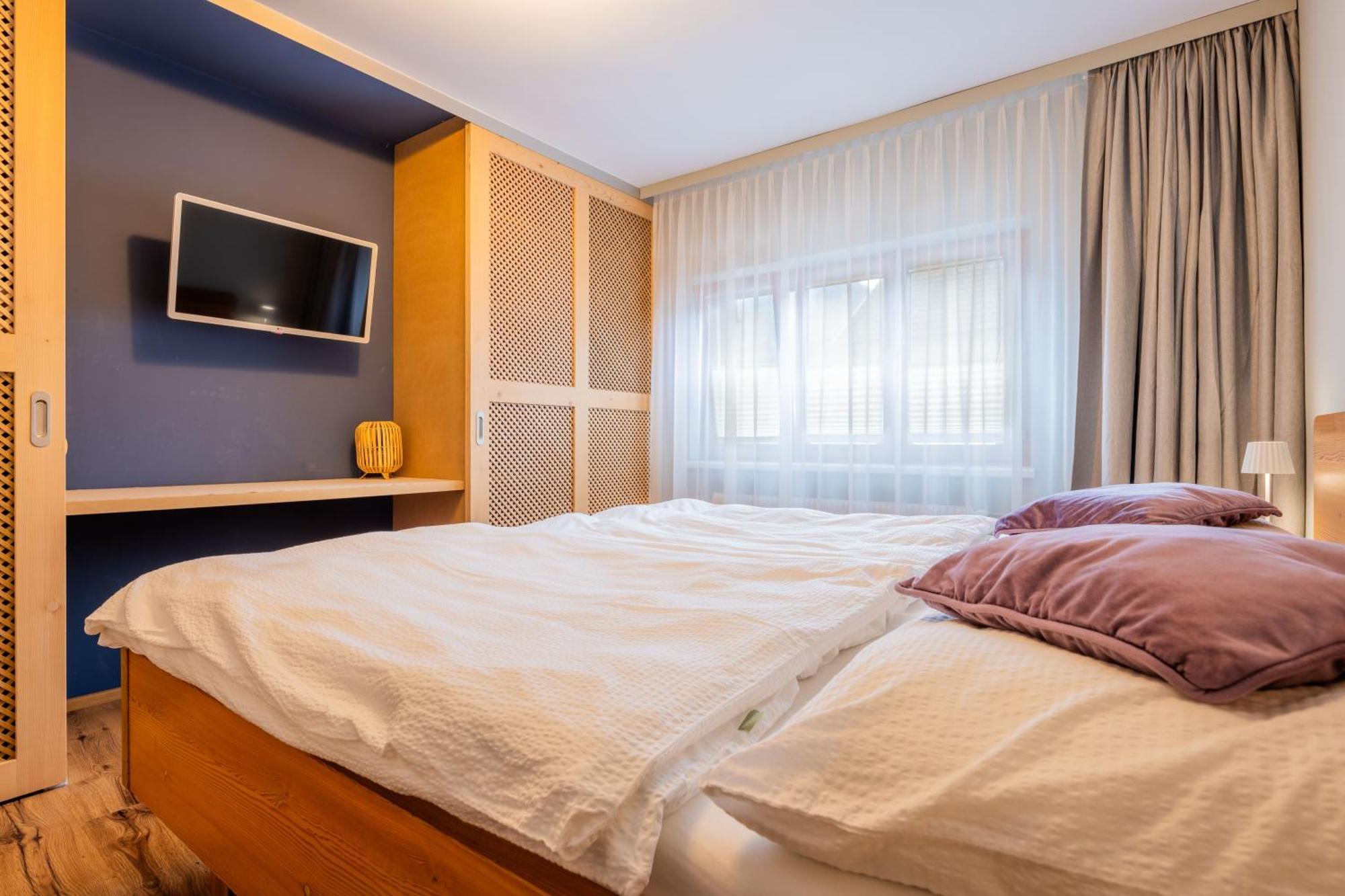 Haus Christina - Romantik Suite Burs Ngoại thất bức ảnh
